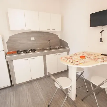 Orange Beach Studio Apartament Marina di Mancaversa
